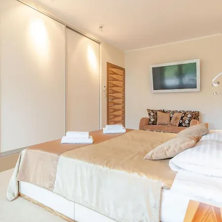 Rent Like - Playa Baltis Iii